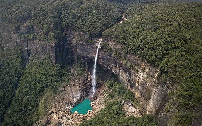 ഷില്ലോങ്-ചിറാപ്പുഞ്ചി യാത്ര